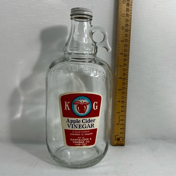 Vintage Half Gallon Apple Cider Vinegar Glass Jug with Finger Handle and Label - Picture 6 of 8